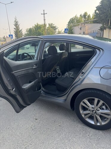 Hyundai Elantra 2018, 102,000 km - 2.0 l - Bakı