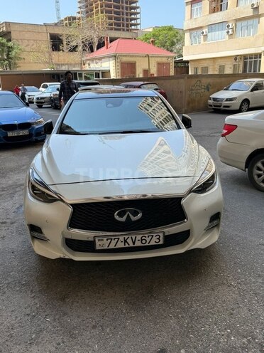 Infiniti Q30 2018, 65,000 km - 2.0 l - Bakı