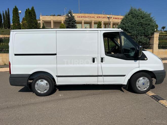 Ford Transit 2010, 317,000 km - 1.8 л - Göygöl