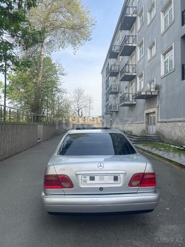 Mercedes E 230 1996, 380,000 km - 2.3 l - İsmayıllı