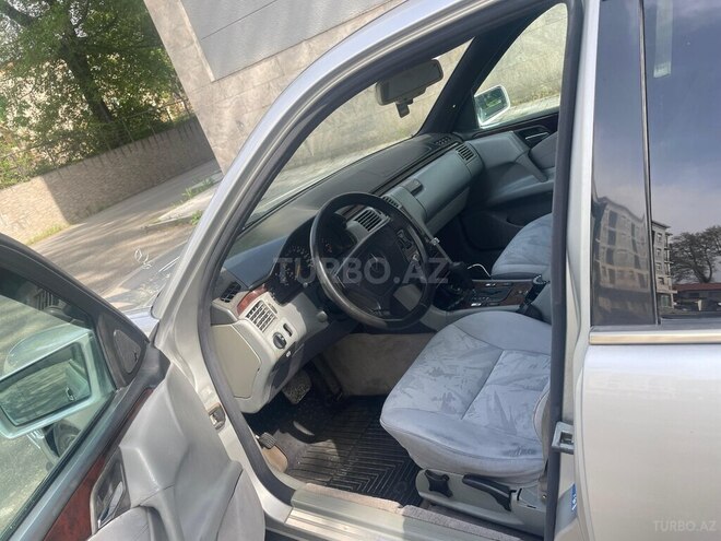 Mercedes E 230 1996, 380,000 km - 2.3 l - İsmayıllı