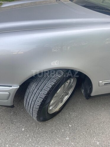 Mercedes E 230 1996, 380,000 km - 2.3 l - İsmayıllı