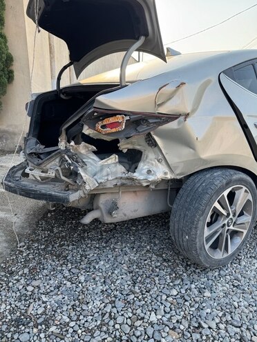 Hyundai Elantra 2016, 150,635 km - 2.0 л - Bakı