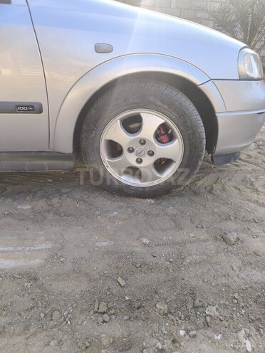 Opel Astra 1999, 150,000 km - 1.6 l - Sumqayıt
