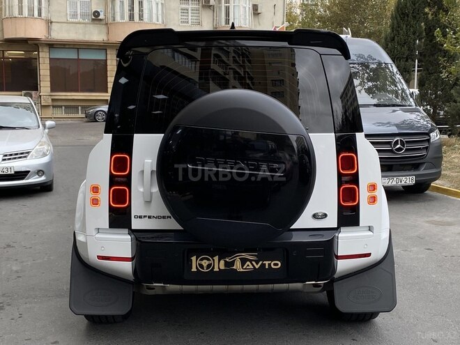Land Rover Defender 2020, 132,000 km - 2.0 l - Bakı