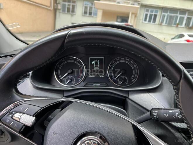 Skoda Rapid 2021, 107,000 km - 1.6 l - Bakı