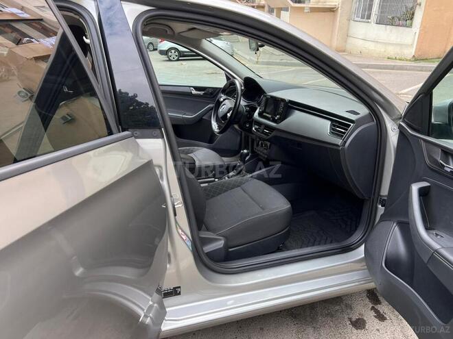 Skoda Rapid 2021, 107,000 km - 1.6 l - Bakı