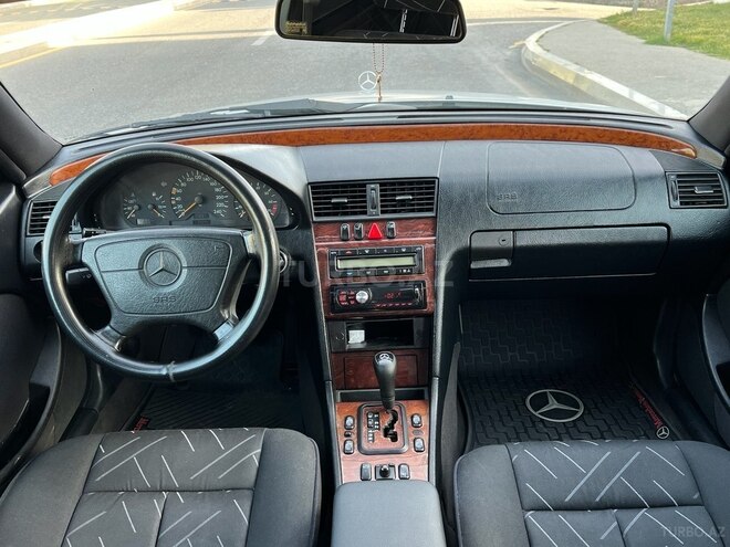 Mercedes C 200 1999, 230,000 km - 2.0 л - Bakı