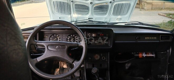 LADA (VAZ) 2104 2011, 48,000 km - 1.6 l - Salyan