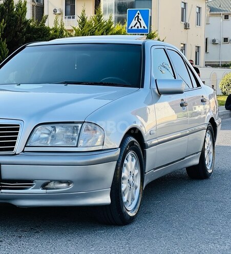 Mercedes C 200 1999, 230,000 km - 2.0 л - Bakı