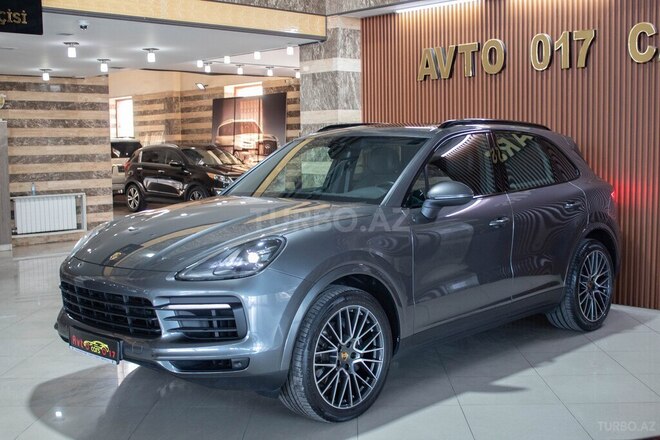 Porsche Cayenne-5