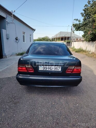 Mercedes E 220 d 2000, 399,081 km - 2.2 l - Ağstafa