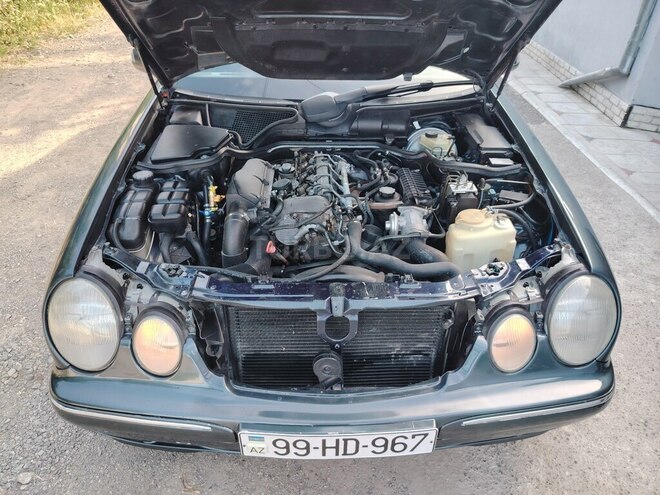 Mercedes E 220 d 2000, 399,081 km - 2.2 l - Ağstafa
