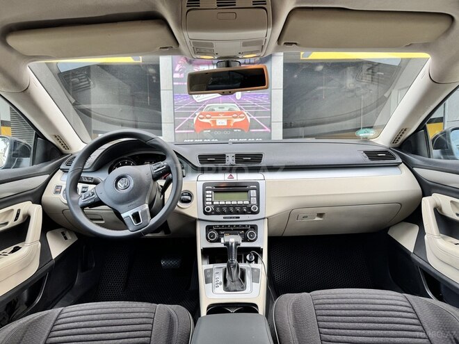 Volkswagen Passat CC-2