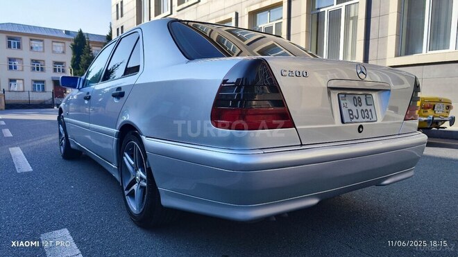 Mercedes C 200 1999, 439,032 km - 2.0 l - Balakən