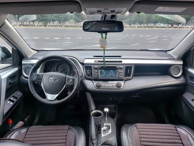 Toyota RAV4 2013, 168,000 km - 2.0 л - Zaqatala
