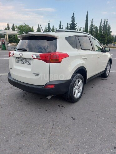 Toyota RAV4 2013, 168,000 km - 2.0 л - Zaqatala