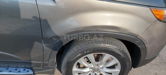 Kia Sorento-8