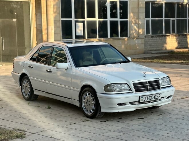 Mercedes C 230 1998, 385,000 km - 2.3 л - Salyan