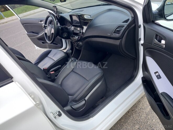 Hyundai Accent 2016, 72,333 km - 1.4 l - Bakı