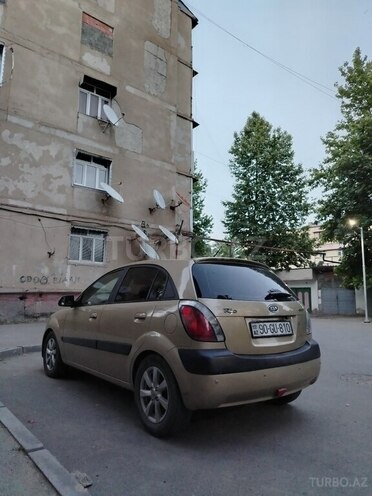 Kia Rio 2008, 298,700 km - 1.6 l - Mingəçevir