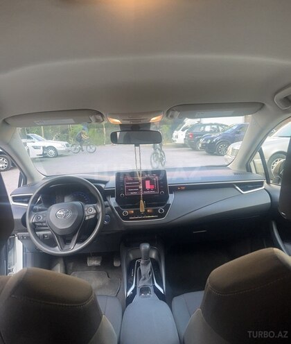 Toyota Corolla 2021, 35,000 km - 1.8 l - Bakı