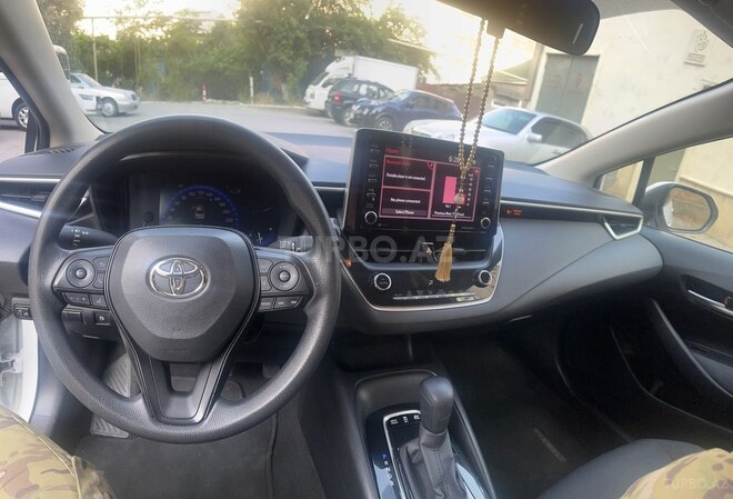 Toyota Corolla 2021, 35,000 km - 1.8 l - Bakı