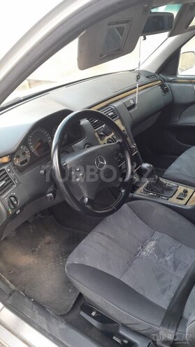 Mercedes E 220 d 1999, 568,433 km - 2.2 л - Bakı