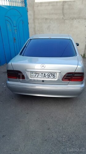 Mercedes E 220 d 1999, 568,433 km - 2.2 л - Bakı