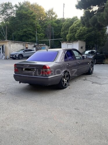 Mercedes C 180 1995, 218,181 km - 1.8 l - Bakı