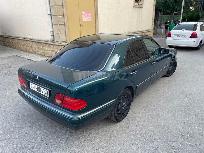 Mercedes E 280 1998, 289,456 km - 2.8 l - Bakı