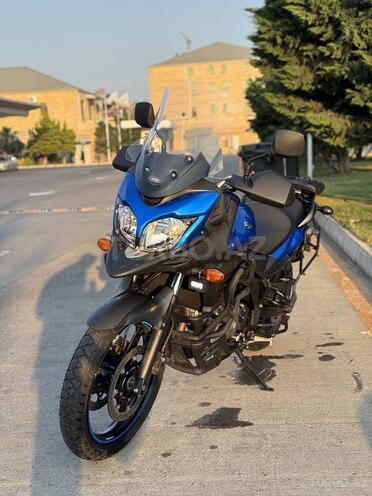 Suzuki V-Strom 650-9