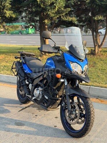 Suzuki V-Strom 650-7