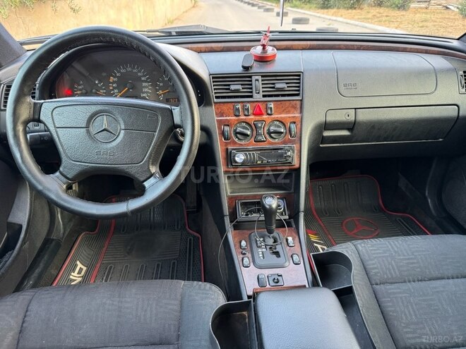 Mercedes C 200 1997, 299,000 km - 2.0 л - Bakı