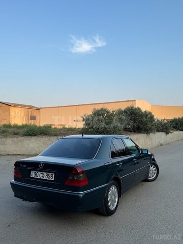 Mercedes C 200 1997, 299,000 km - 2.0 л - Bakı