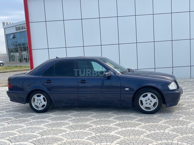 Mercedes C 220 d 1998, 399,000 km - 2.2 л - Sumqayıt