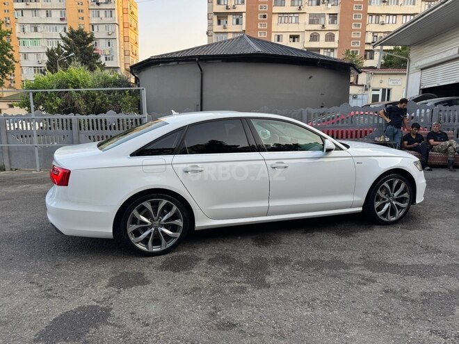 Audi A6 2013, 286,000 km - 2.8 l - Bakı