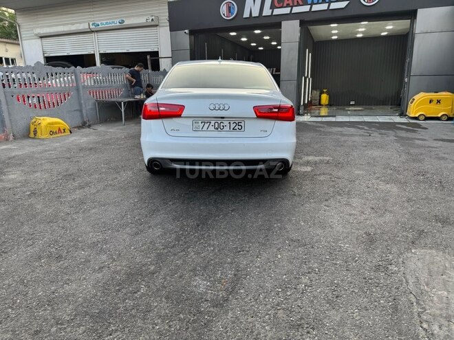 Audi A6 2013, 286,000 km - 2.8 l - Bakı