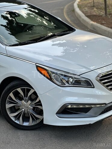 Hyundai Sonata-6