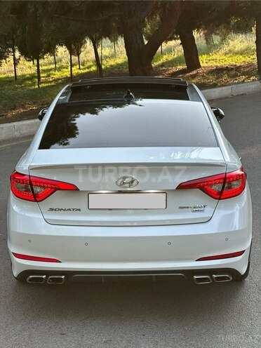 Hyundai Sonata-10