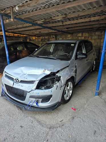 Hyundai i30 2007, 315,300 km - 1.4 l - Bakı