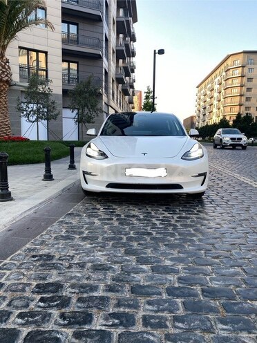 Tesla Model 3 2022, 73,000 km - 0.0 l - Bakı
