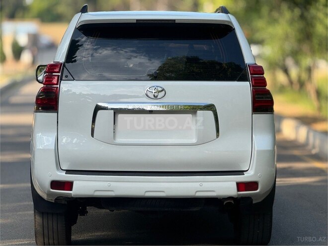 Toyota Land Cruiser Prado 2010, 197,000 km - 4.0 л - Gəncə