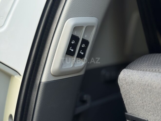 Toyota Land Cruiser Prado 2010, 197,000 km - 4.0 л - Gəncə