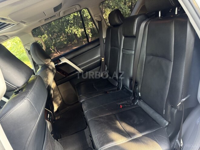 Toyota Land Cruiser Prado 2010, 197,000 km - 4.0 л - Gəncə