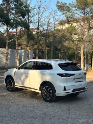 Changan Qiyuan Q05 2025, 4,300 km - 1.5 л - Bakı