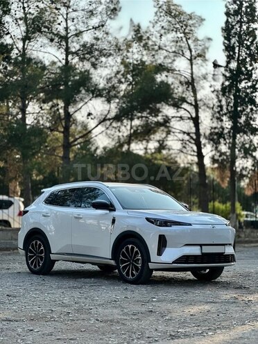 Changan Qiyuan Q05 2025, 4,300 km - 1.5 л - Bakı