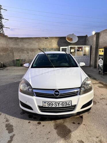 Opel Astra 2009, 240,000 km - 1.4 l - Sumqayıt