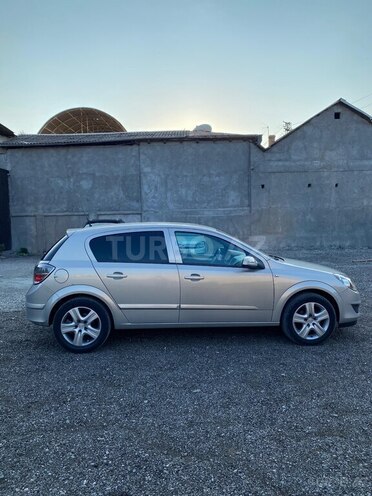 Opel Astra 2007, 235,000 km - 1.3 l - Gəncə