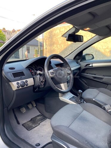 Opel Astra 2007, 235,000 km - 1.3 l - Gəncə